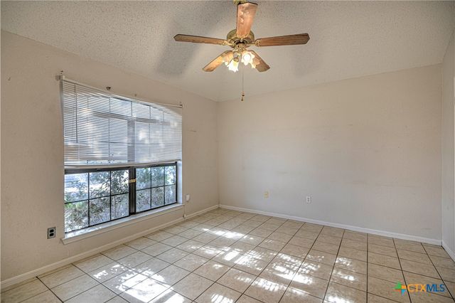 216 Bronc Drive, Copperas Cove, TX 76522