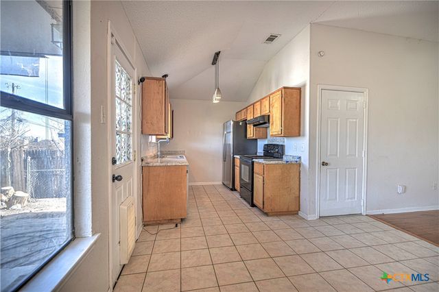 216 Bronc Drive, Copperas Cove, TX 76522