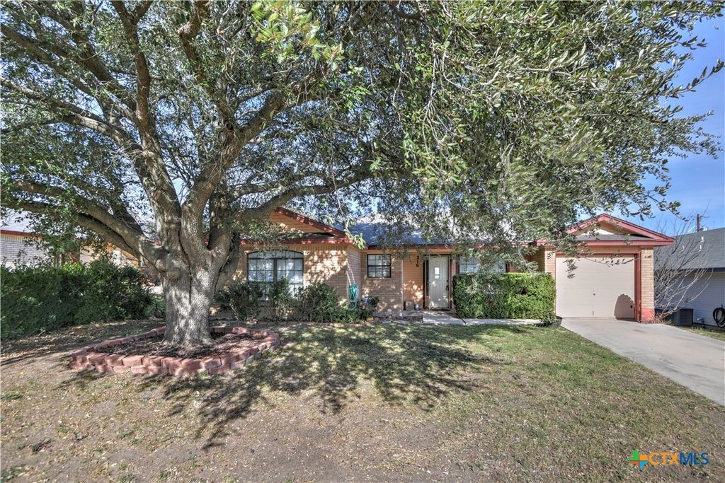 216 Bronc Drive, Copperas Cove, TX 76522