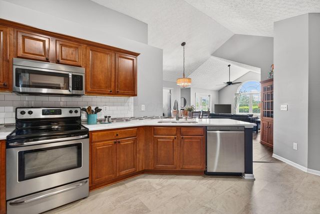 240 Waterside Drive, Delaware, OH 43015