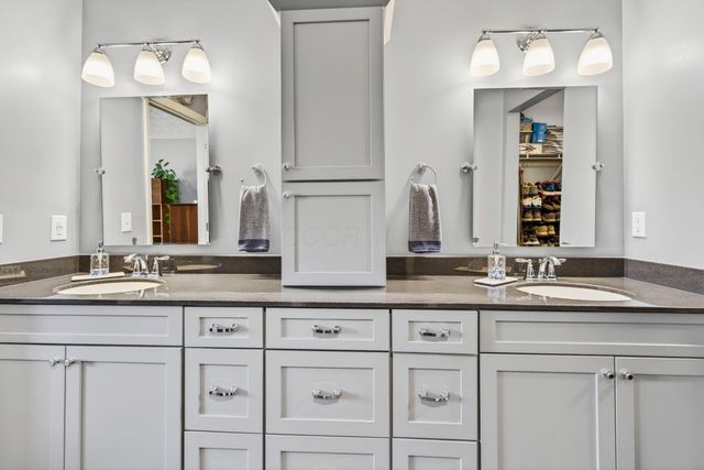 240 Waterside Drive, Delaware, OH 43015