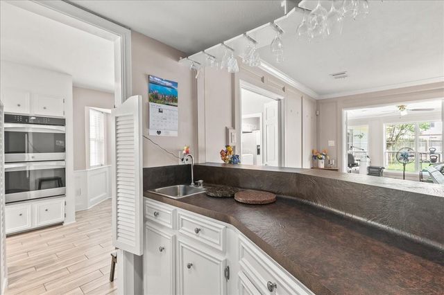 615 Abbotswood Court, Katy, TX 77450