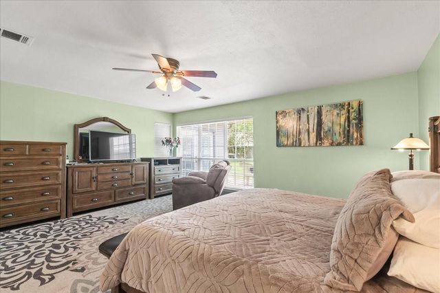 615 Abbotswood Court, Katy, TX 77450