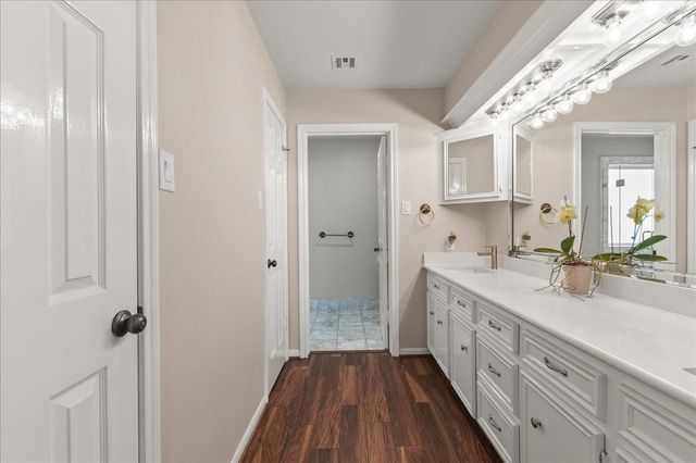 615 Abbotswood Court, Katy, TX 77450