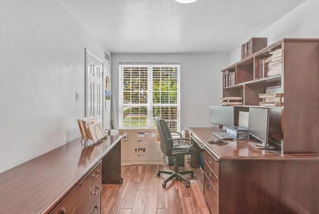 615 Abbotswood Court, Katy, TX 77450