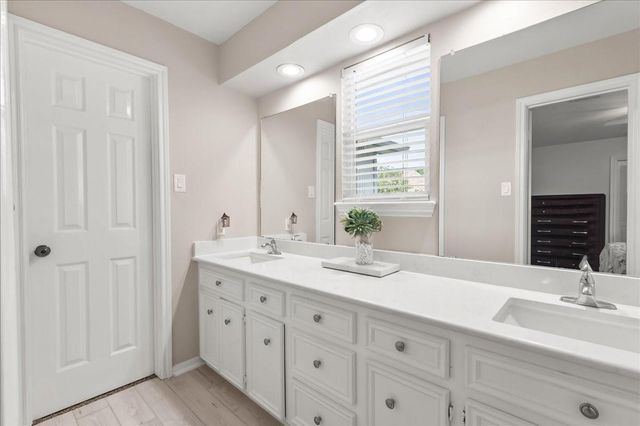 615 Abbotswood Court, Katy, TX 77450