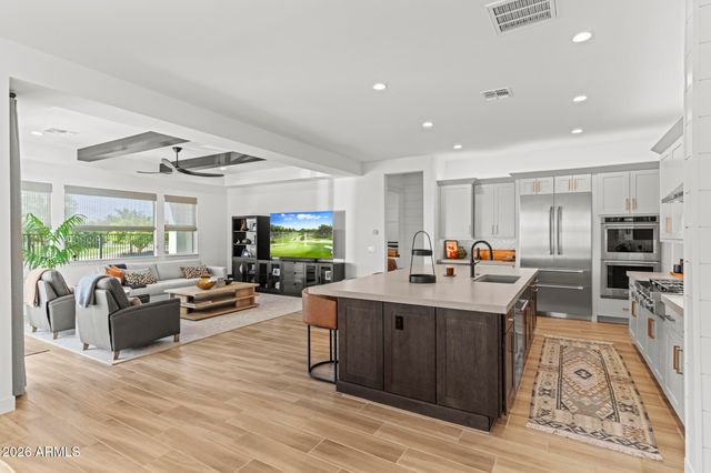 17669 W GUTHRIE Street, Surprise, AZ 85388