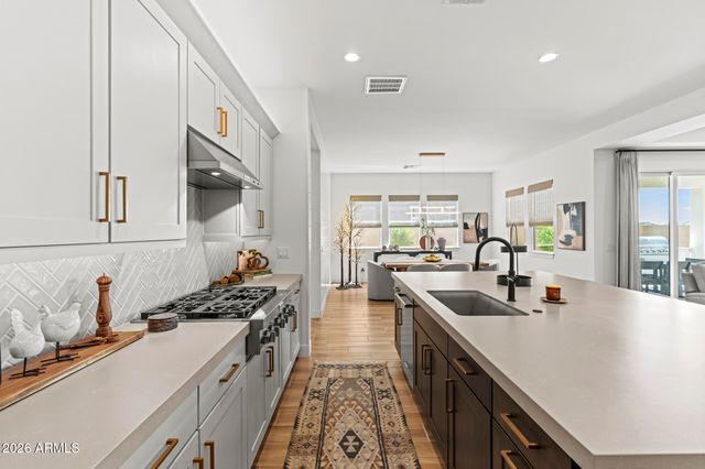 17669 W GUTHRIE Street, Surprise, AZ 85388