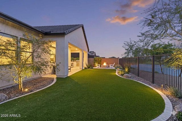 17669 W GUTHRIE Street, Surprise, AZ 85388