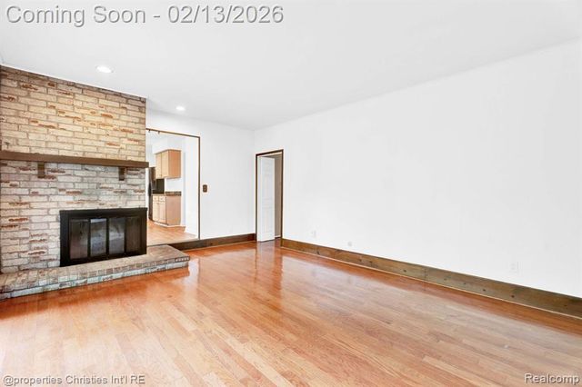 3014 Caswell Drive, Troy, MI 48084