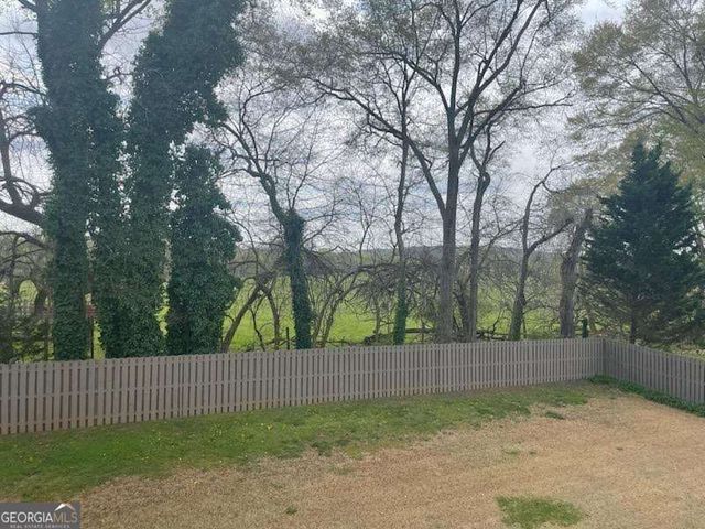 26 Hampton Lane, Cartersville, GA 30120