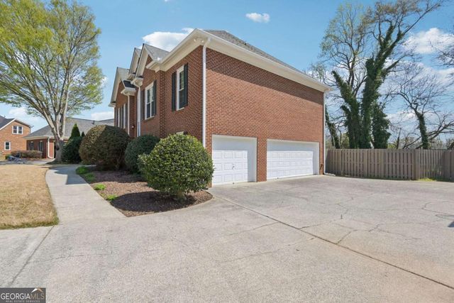 26 Hampton Lane, Cartersville, GA 30120