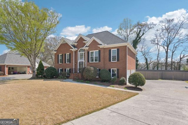 26 Hampton Lane, Cartersville, GA 30120