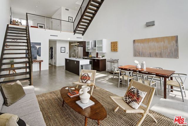 803 Wilcox Avenue 10, Los Angeles, CA 90038