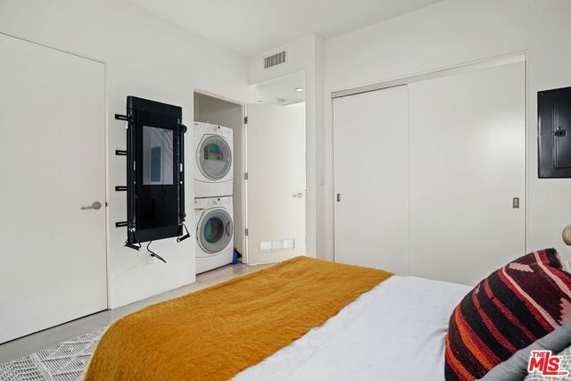 803 Wilcox Avenue 10, Los Angeles, CA 90038