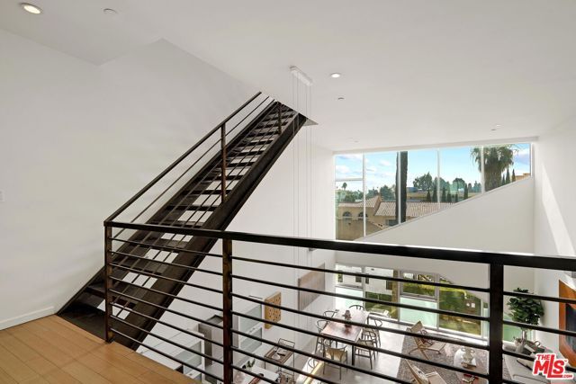 803 Wilcox Avenue 10, Los Angeles, CA 90038