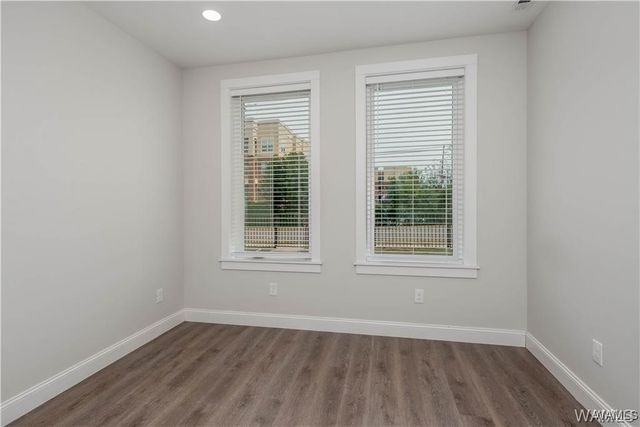 1748 12th, Tuscaloosa, AL 35401