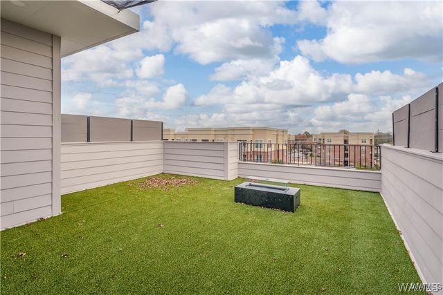 1748 12th, Tuscaloosa, AL 35401