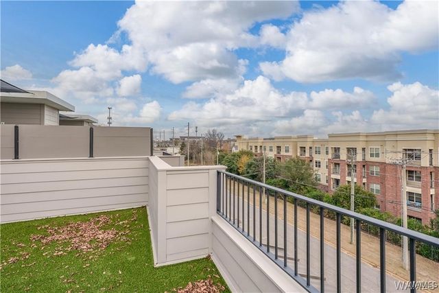 1748 12th, Tuscaloosa, AL 35401