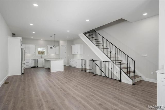 1748 12th, Tuscaloosa, AL 35401