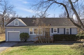 409 E 90th Street, Kansas City, MO 64131