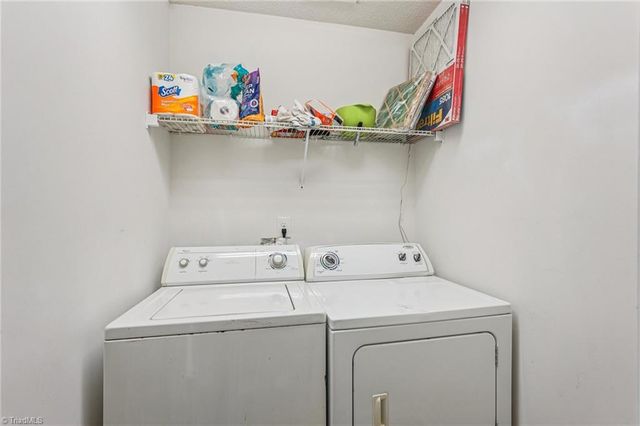 3675 Mcginty Drive, Greensboro, NC 27406