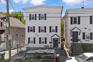 379 Manchester Street, Manchester, NH 03103