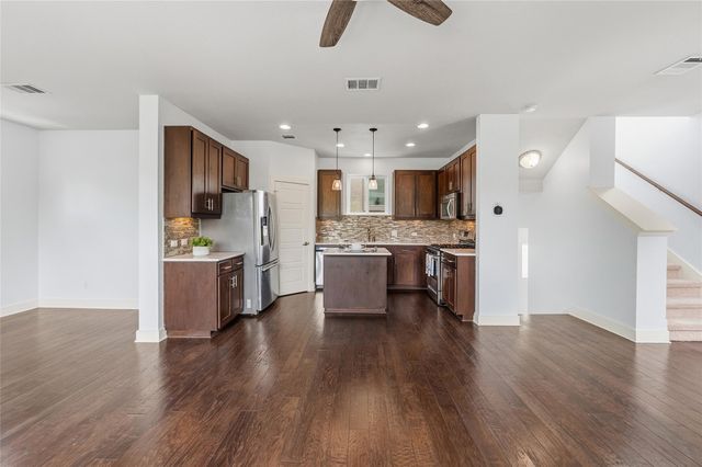 2605 Witsome LOOP 40 C, Austin, TX 78741