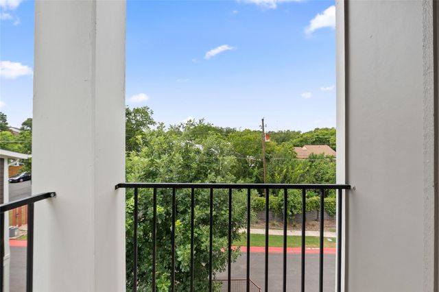 2605 Witsome LOOP 40 C, Austin, TX 78741