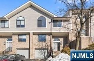 23 Mount Vernon Square, Verona, NJ 07044