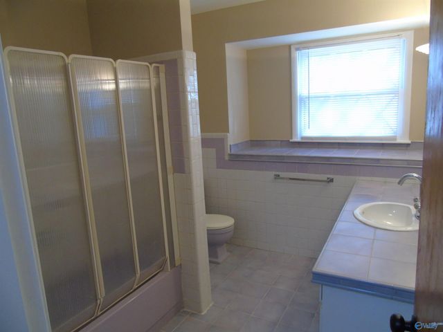 2504 Maysville Circle NE, Huntsville, AL 35811