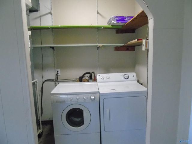 2504 Maysville Circle NE, Huntsville, AL 35811