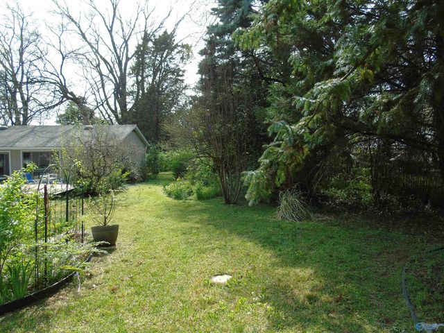 2504 Maysville Circle NE, Huntsville, AL 35811