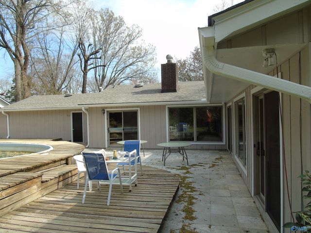 2504 Maysville Circle NE, Huntsville, AL 35811