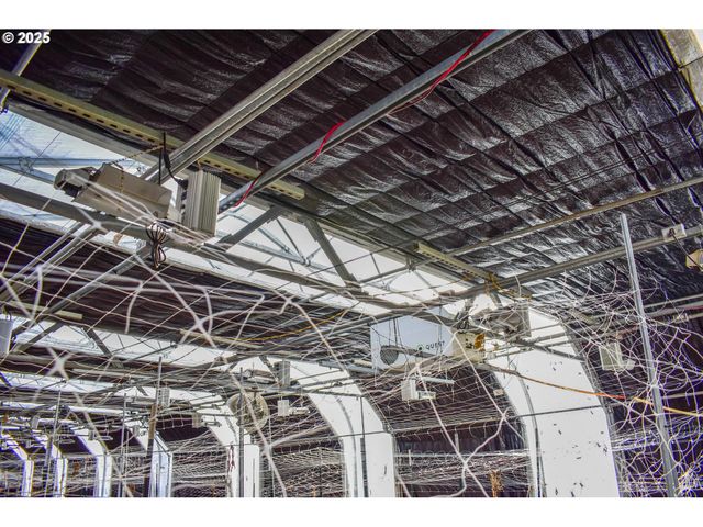 1379 HUMBUG CREEK Rd, Applegate, OR 97530