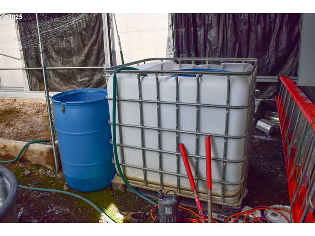 1379 HUMBUG CREEK Rd, Applegate, OR 97530