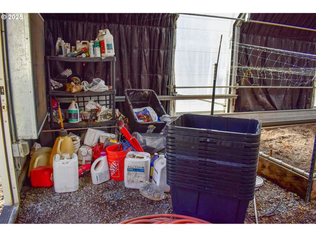 1379 HUMBUG CREEK Rd, Applegate, OR 97530