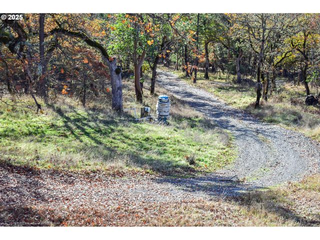 1379 HUMBUG CREEK Rd, Applegate, OR 97530