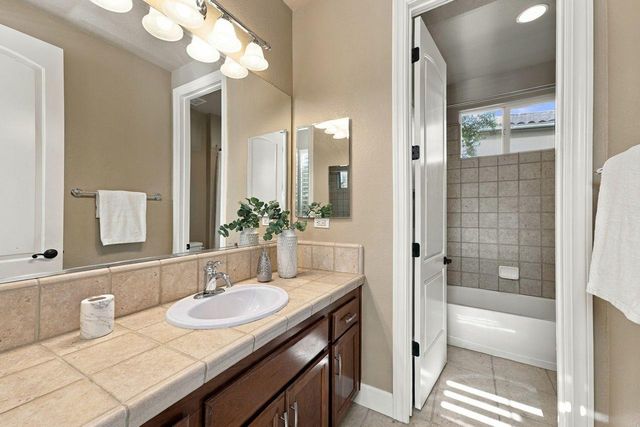 5031 Tesoro Way, El Dorado Hills, CA 95762