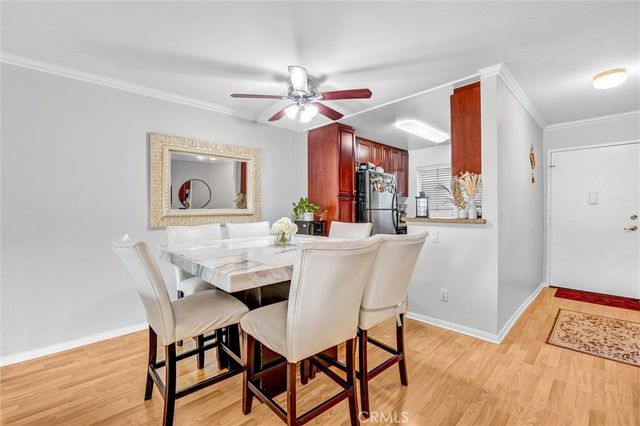 5500 Owensmouth Ave 122, Woodland Hills, CA 91367