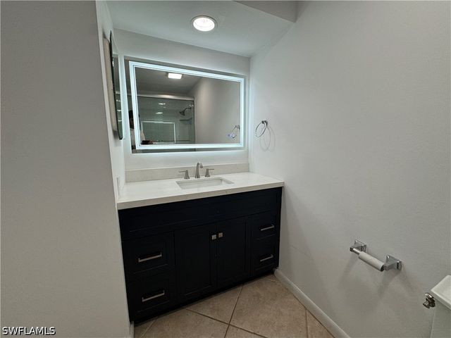 604 102nd AVE N, Naples, FL 34108