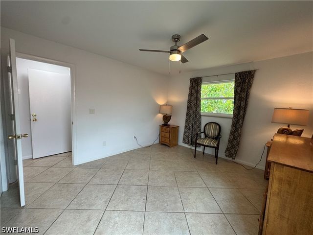 604 102nd AVE N, Naples, FL 34108
