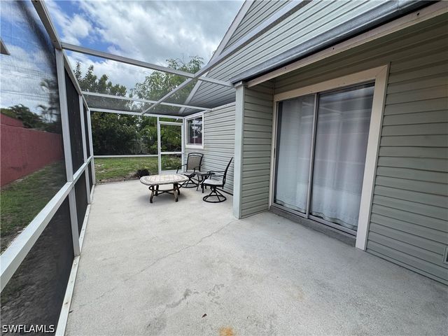 604 102nd AVE N, Naples, FL 34108