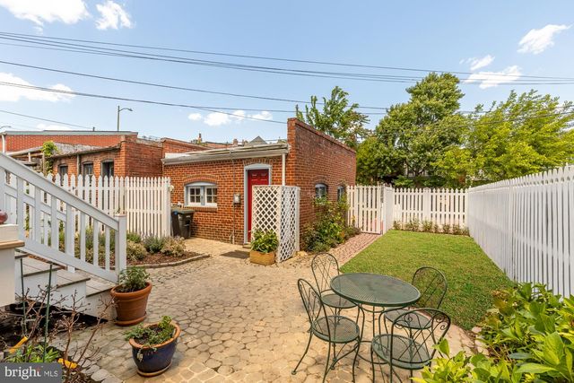 1137 FAIRMONT ST NW, Washington, DC 20009