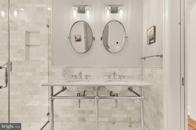 1137 FAIRMONT ST NW, Washington, DC 20009