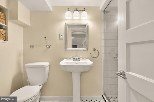 1137 FAIRMONT ST NW, Washington, DC 20009