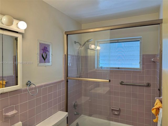 920 SW 11th Ave 11, Hallandale Beach, FL 33009
