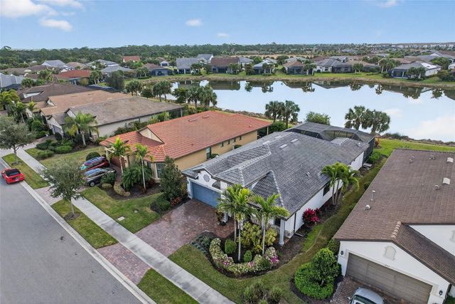 5737 BAY PINE WAY, Sarasota, FL 34238