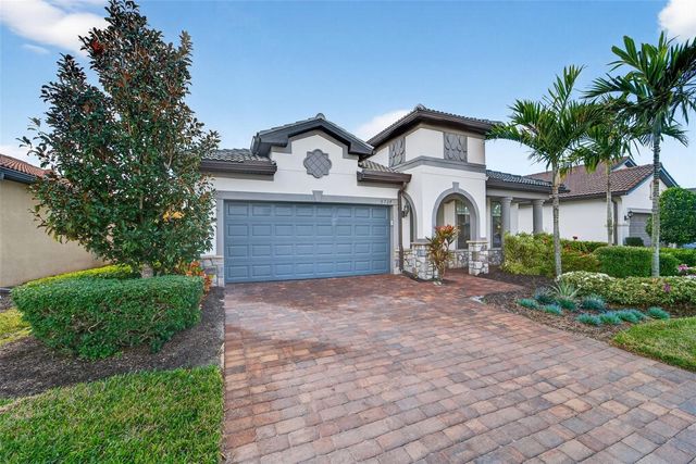 5737 BAY PINE WAY, Sarasota, FL 34238