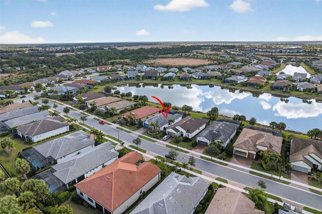 5737 BAY PINE WAY, Sarasota, FL 34238